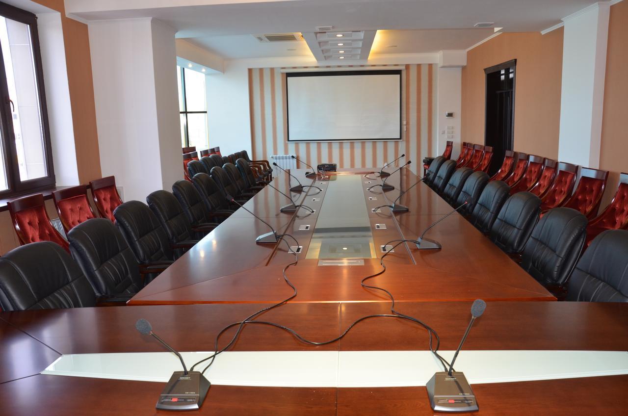 Hotel Zhibek Zholy Шимкент Екстер'єр фото